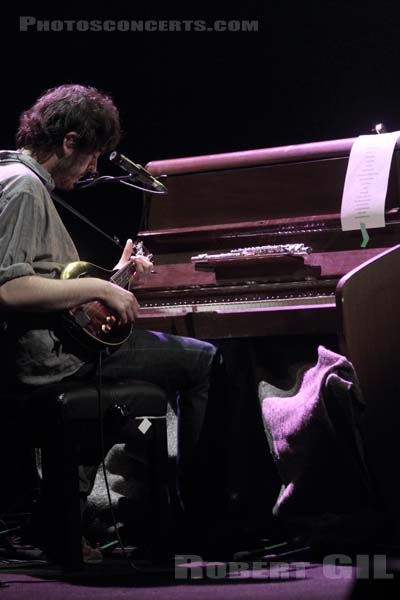 FLEET FOXES - 2011-07-04 - PARIS - Salle Pleyel - 